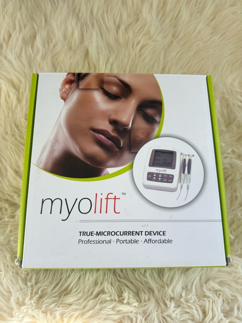 Myolift True Microcurrent Facial Device - White with Green Accents
